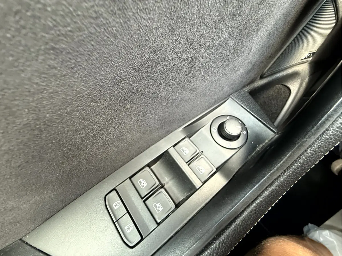 1.4 TSI iV Sportline Business Panoramadak, Trekhaak