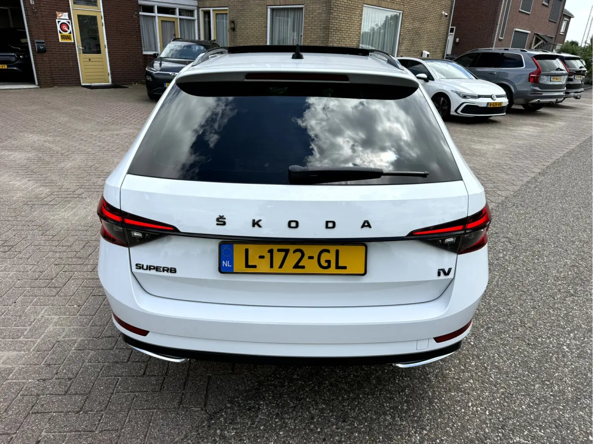 1.4 TSI iV Sportline Business Panoramadak, Trekhaak
