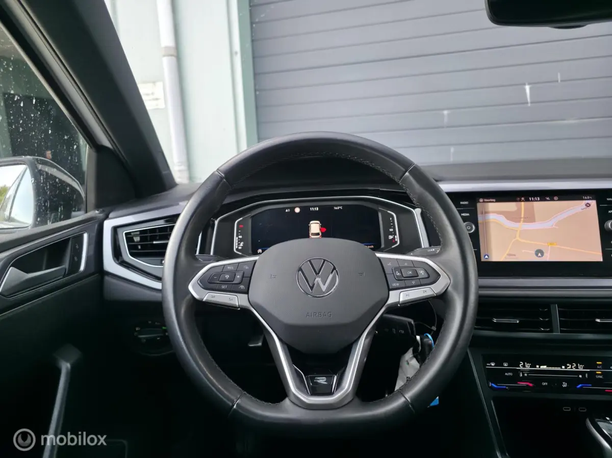 1.0 TSI R-line / Pano / Carplay / Camera