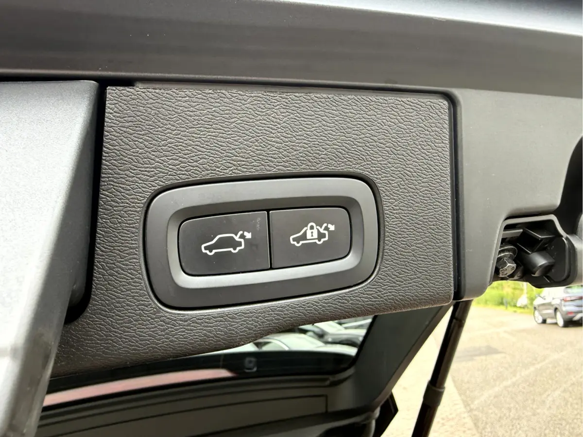 2.0 T6 AWD Business Pro Panoramadak, Trekhaaak, NL. Auto