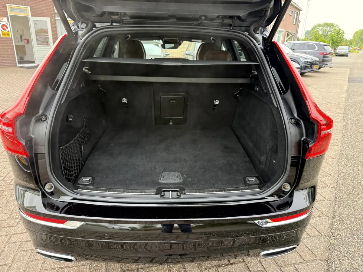 2.0 T6 AWD Business Pro Panoramadak, Trekhaaak, NL. Auto