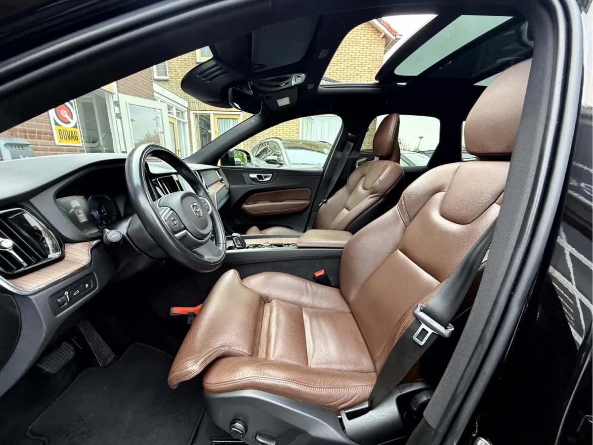 2.0 T6 AWD Business Pro Panoramadak, Trekhaaak, NL. Auto