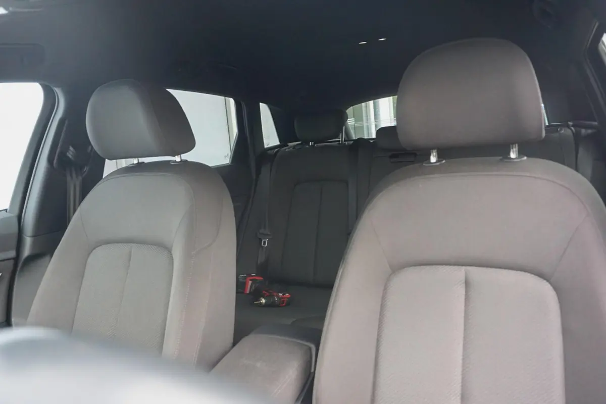 55 408pk Quattro Advanced Edition 95 kWh | Trekhaak | Camera | Smartphone Interface | Ambiente Lichtpakket Plus | Optie Zwart | Trekhaak