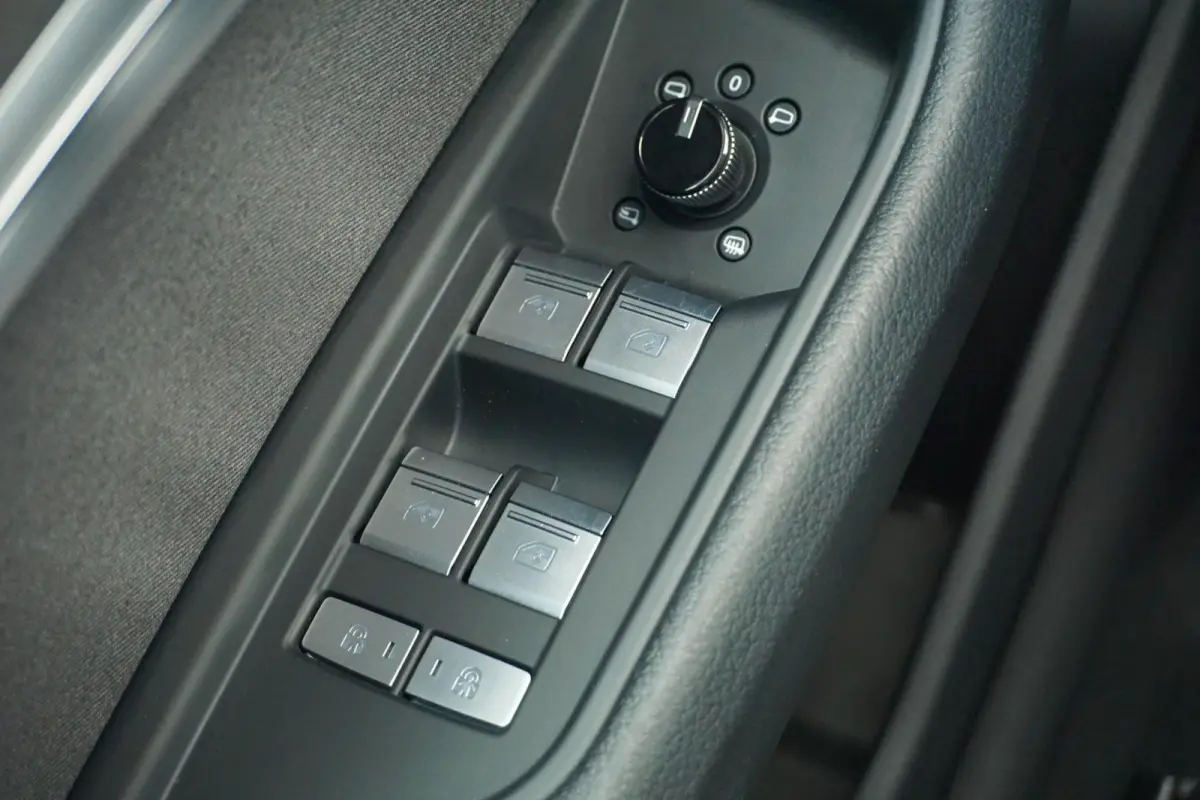 55 408pk Quattro Advanced Edition 95 kWh | Trekhaak | Camera | Smartphone Interface | Ambiente Lichtpakket Plus | Optie Zwart | Trekhaak