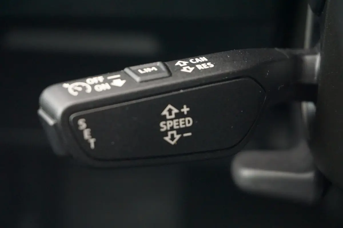 55 408pk Quattro Advanced Edition 95 kWh | Trekhaak | Camera | Smartphone Interface | Ambiente Lichtpakket Plus | Optie Zwart | Trekhaak