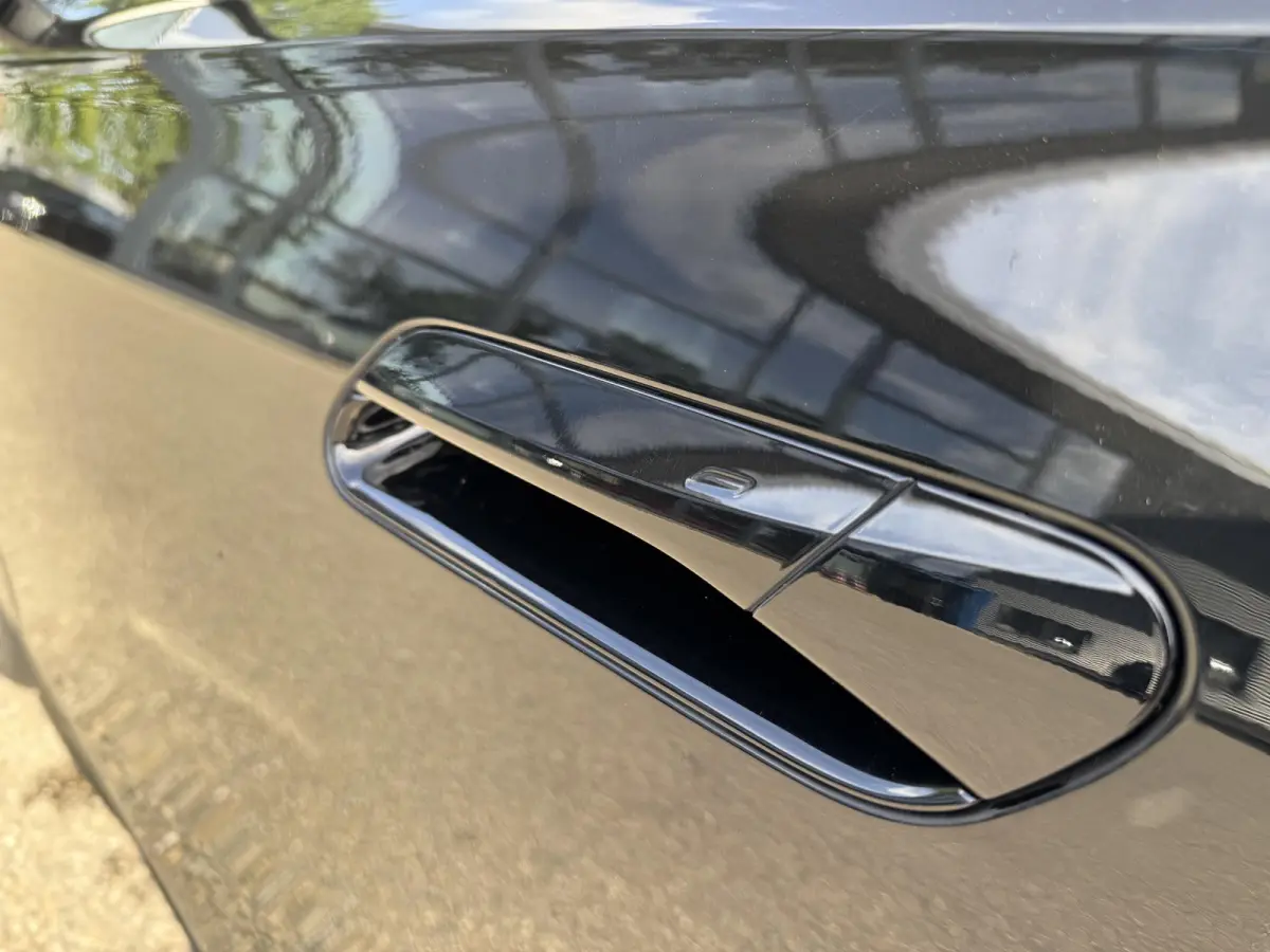 77 kWh Pro Business VAN:47.900,- VOOR: 44.440,- UW HERFSTVOORDEEL:3.460,- SOH 96%| 360 CAMERA | ELEKTRISCHE ACHTERKLEP| DODE HOEK SENSOR | ELEKTRISCHE TREKHAAK | STOEL + STUURVERWARMING + MA