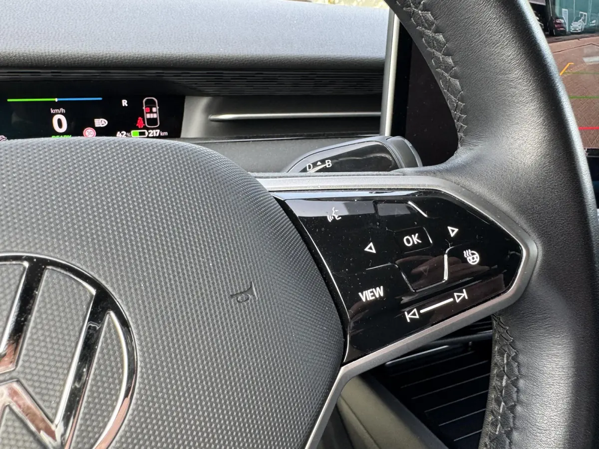 77 kWh Pro Business VAN:47.900,- VOOR: 44.440,- UW HERFSTVOORDEEL:3.460,- SOH 96%| 360 CAMERA | ELEKTRISCHE ACHTERKLEP| DODE HOEK SENSOR | ELEKTRISCHE TREKHAAK | STOEL + STUURVERWARMING + MA