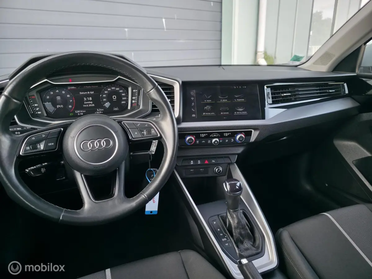 25 TFSI / Camera / Carplay / Virtual