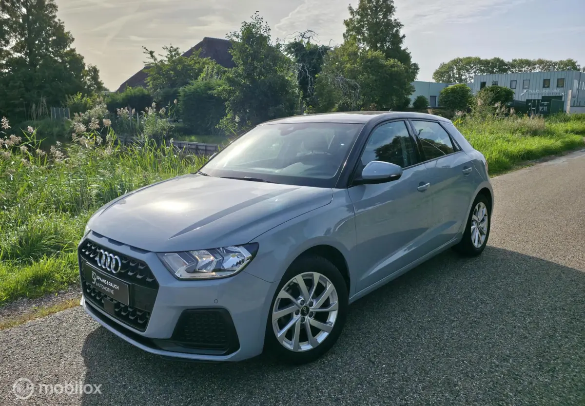 25 TFSI / Camera / Carplay / Virtual
