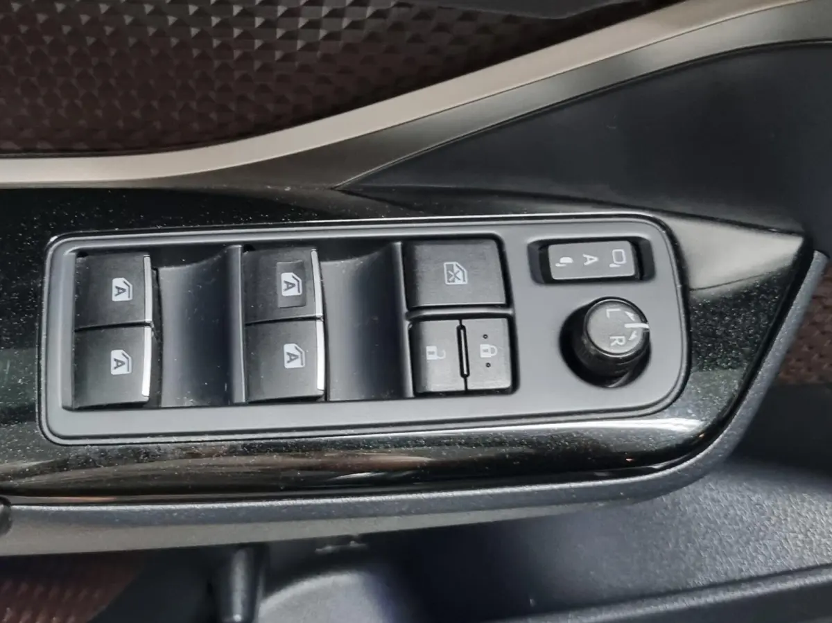 1.2 Executive Automaat / Trekhaak