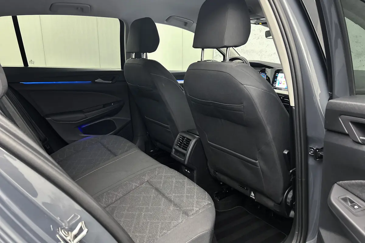 1.0 TSI Life | Camera | Stoelverwarming | Adaptieve cruise control