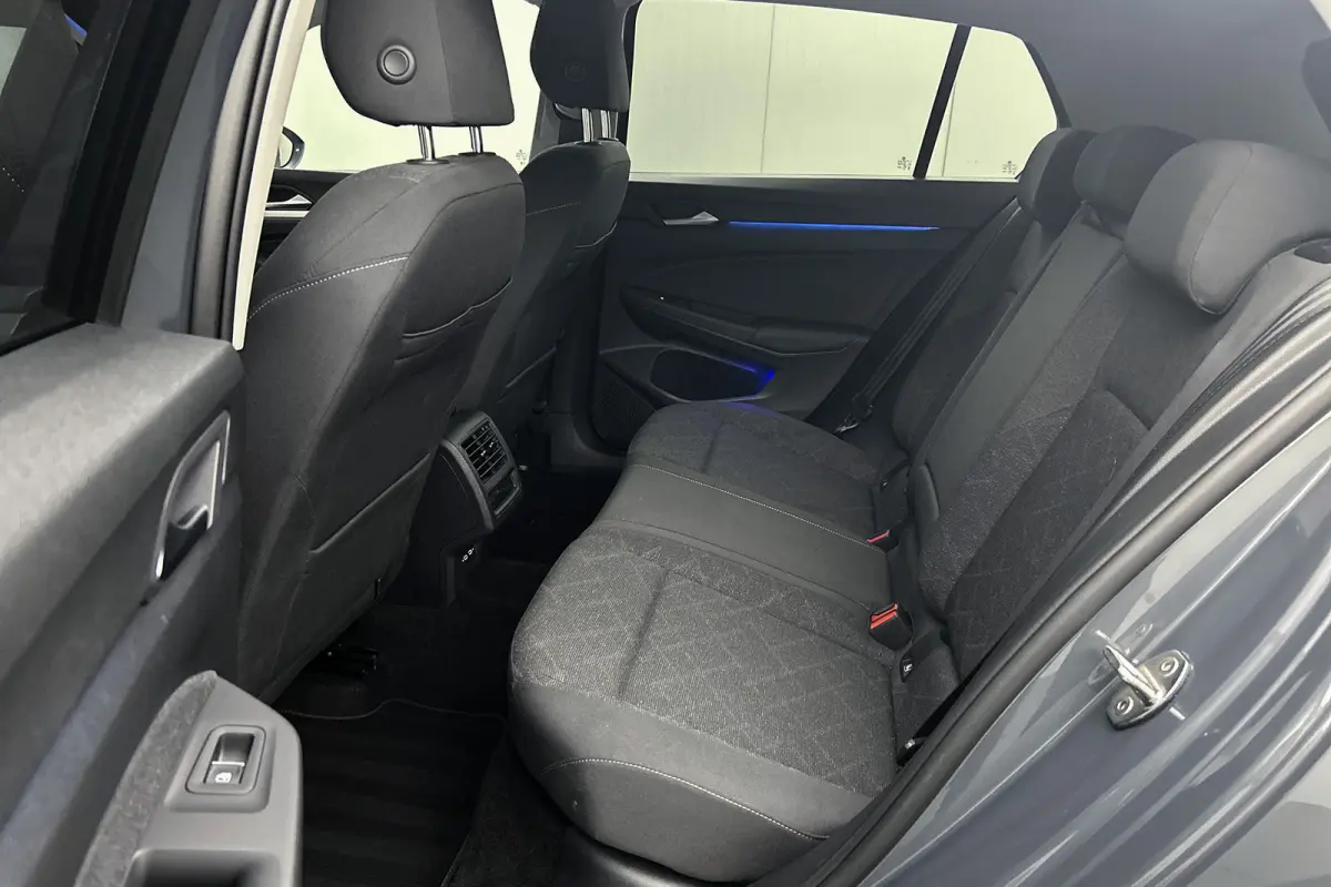 1.0 TSI Life | Camera | Stoelverwarming | Adaptieve cruise control