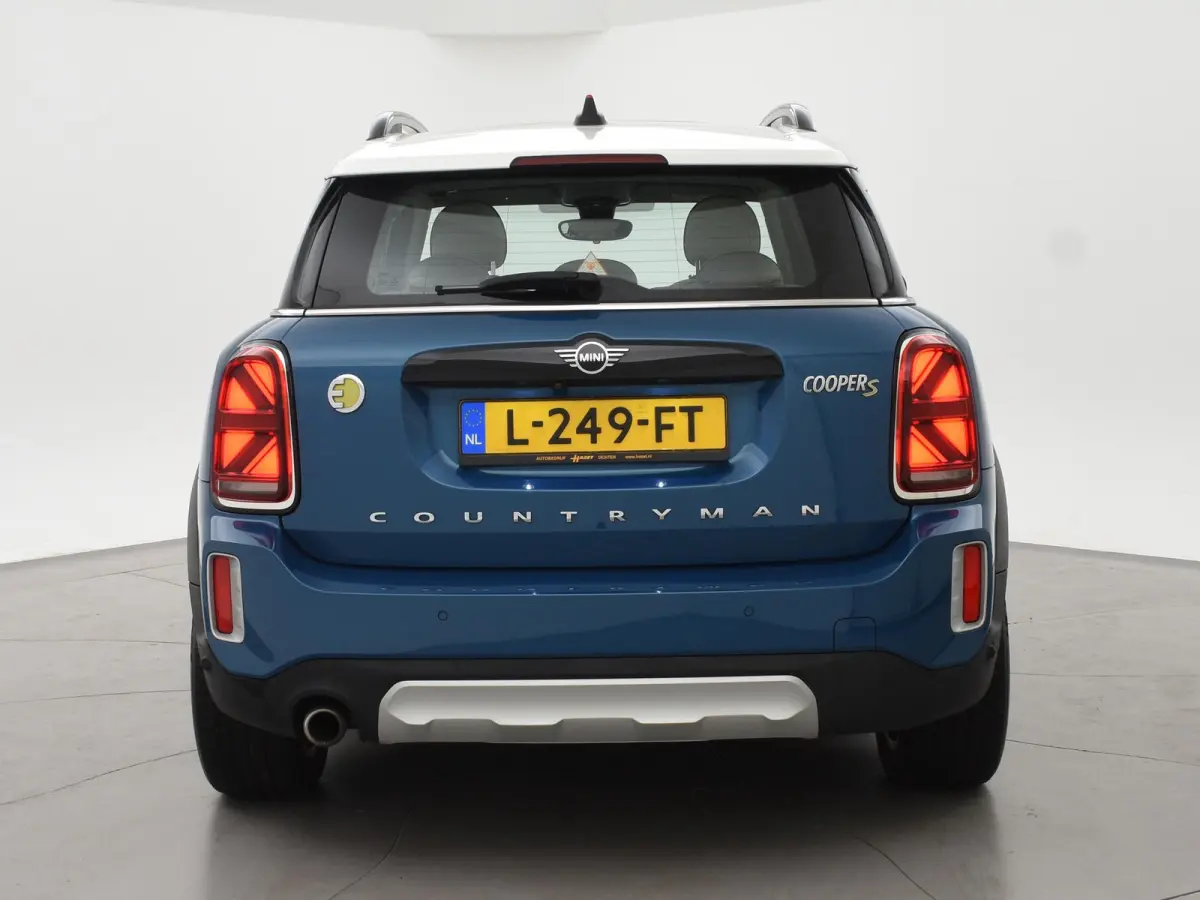 1.5 Cooper ALL4 224 PK CHILI PLUG-IN HYBRID + PANORAMA | CARPLAY | LEDER EXCLUSIVE | HEAD-UP