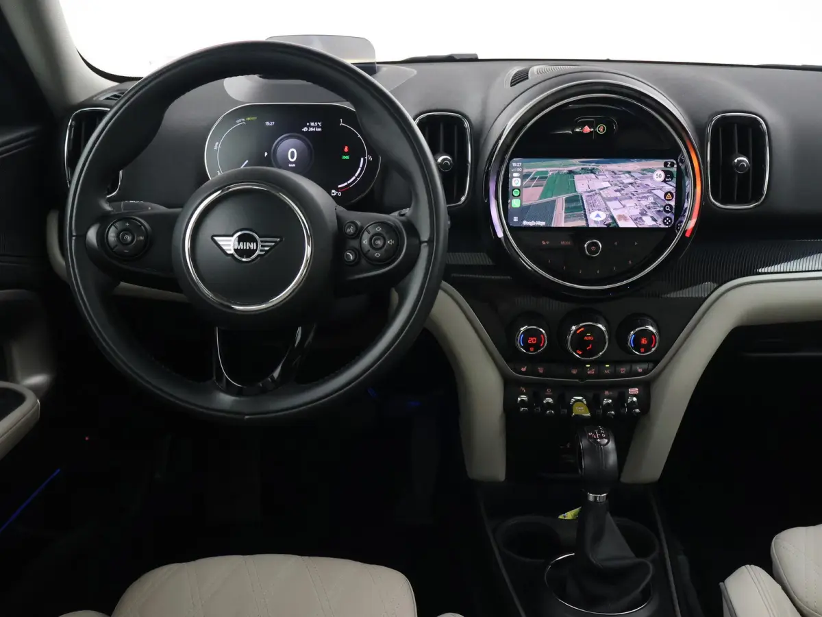 1.5 Cooper ALL4 224 PK CHILI PLUG-IN HYBRID + PANORAMA | CARPLAY | LEDER EXCLUSIVE | HEAD-UP
