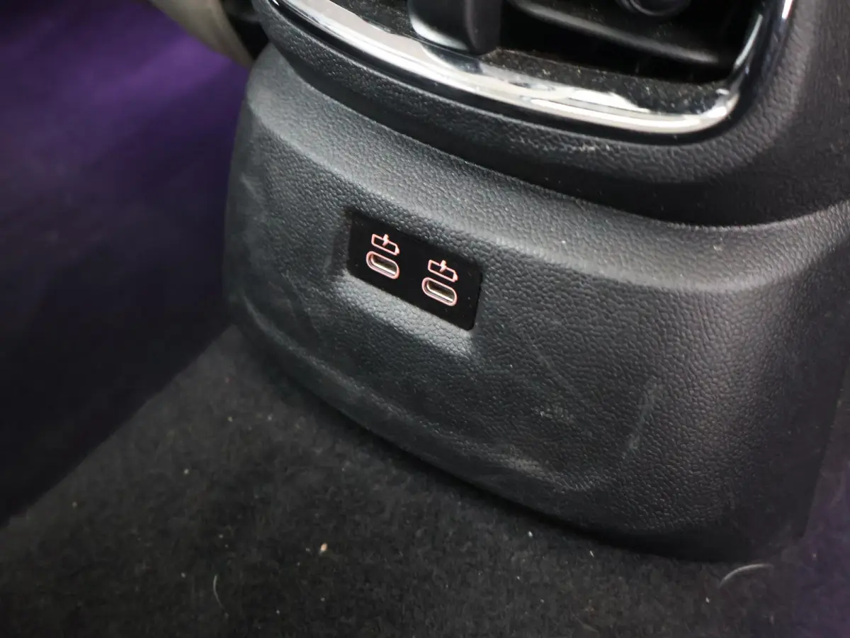 1.5 Cooper ALL4 224 PK CHILI PLUG-IN HYBRID + PANORAMA | CARPLAY | LEDER EXCLUSIVE | HEAD-UP