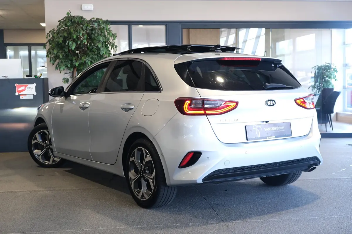 1.4 T-GDi AUT Pano Trek Navi Leder Cam Pdc Cruise