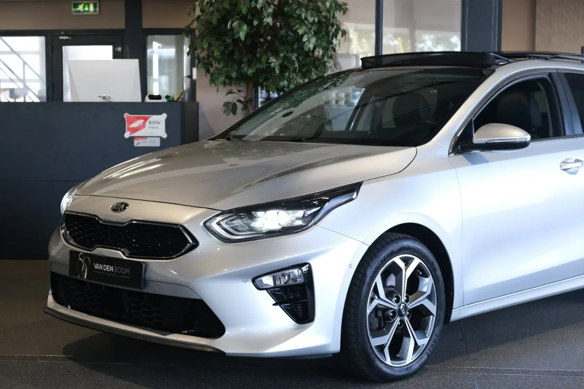 1.4 T-GDi AUT Pano Trek Navi Leder Cam Pdc Cruise