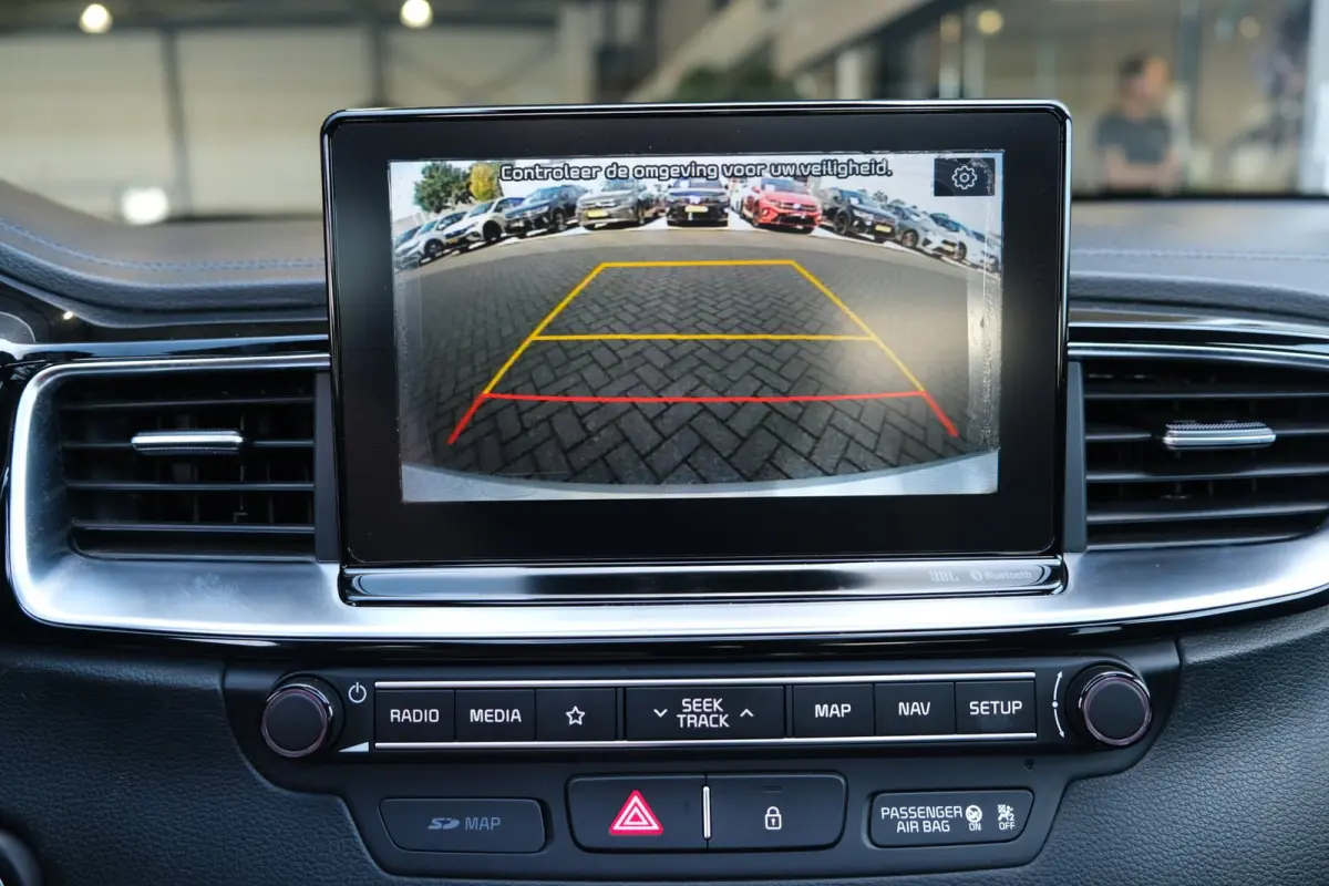 1.4 T-GDi AUT Pano Trek Navi Leder Cam Pdc Cruise