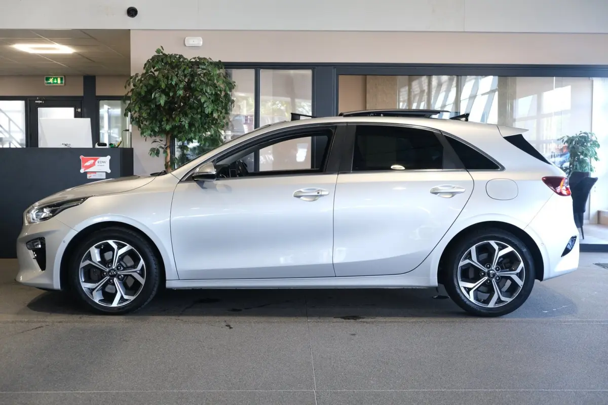 1.4 T-GDi AUT Pano Trek Navi Leder Cam Pdc Cruise