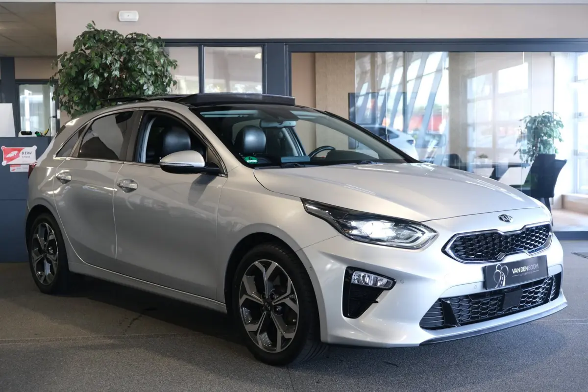 1.4 T-GDi AUT Pano Trek Navi Leder Cam Pdc Cruise