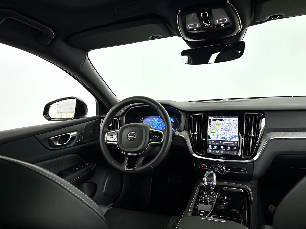 T8 Plug-in hybrid AWD Plus Dark | Panoramadak | 360° camera | Head-up display | Harman Kardon | Stoel- en stuurverwarming | Trekhaak