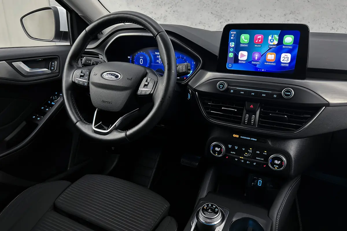 1.0 EcoBoost Titanium X Business | Camera | Stoelverwarming | Airco