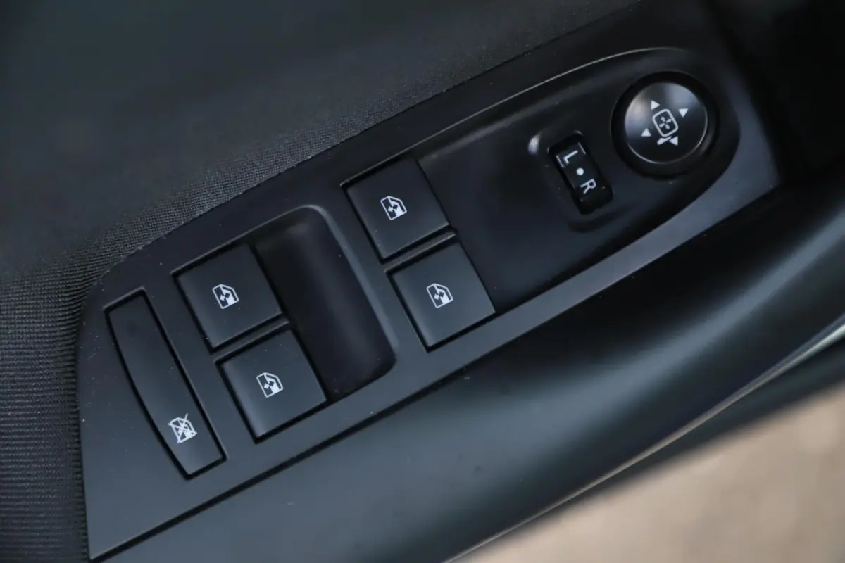 1.2 Edition 110PK Navigatie Carplay Android Sportstoelen Airco Cruise Control