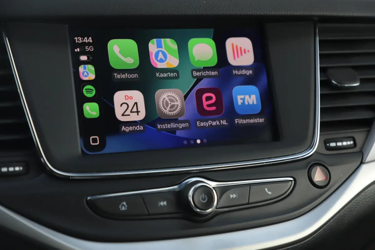1.2 Edition 110PK Navigatie Carplay Android Sportstoelen Airco Cruise Control