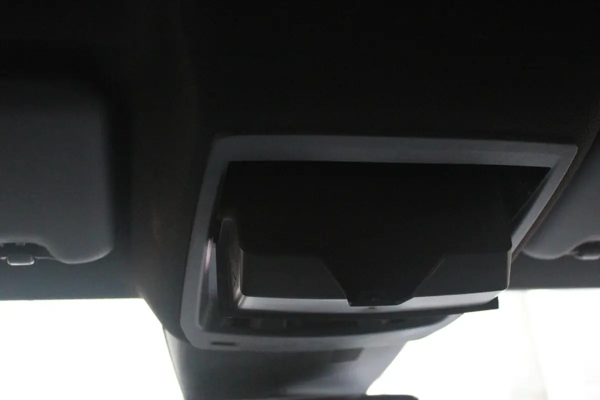 1.2 Hybrid 145PK GT | ELEKTRISCH BEDIENBARE ACHTERKLEP | NAVIGATIE | DRAADLOZE APPLE CARPLAY/ANDROID AUTO | SFEER VERLICHTING | ACHTERUITRIJ CAMERA | PARKEERSENSOREN VOOR EN ACHTER | FULL LE