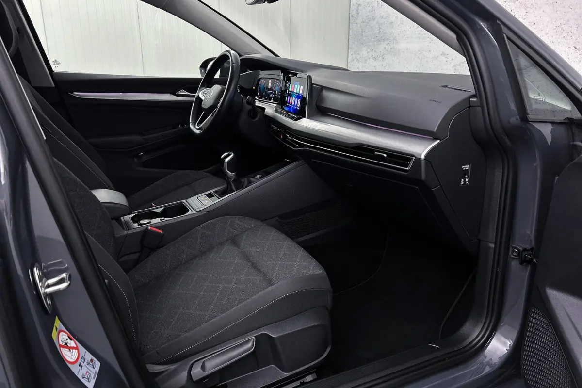 1.0 TSI Life | Camera | Adaptieve cruise control | Digitaal display