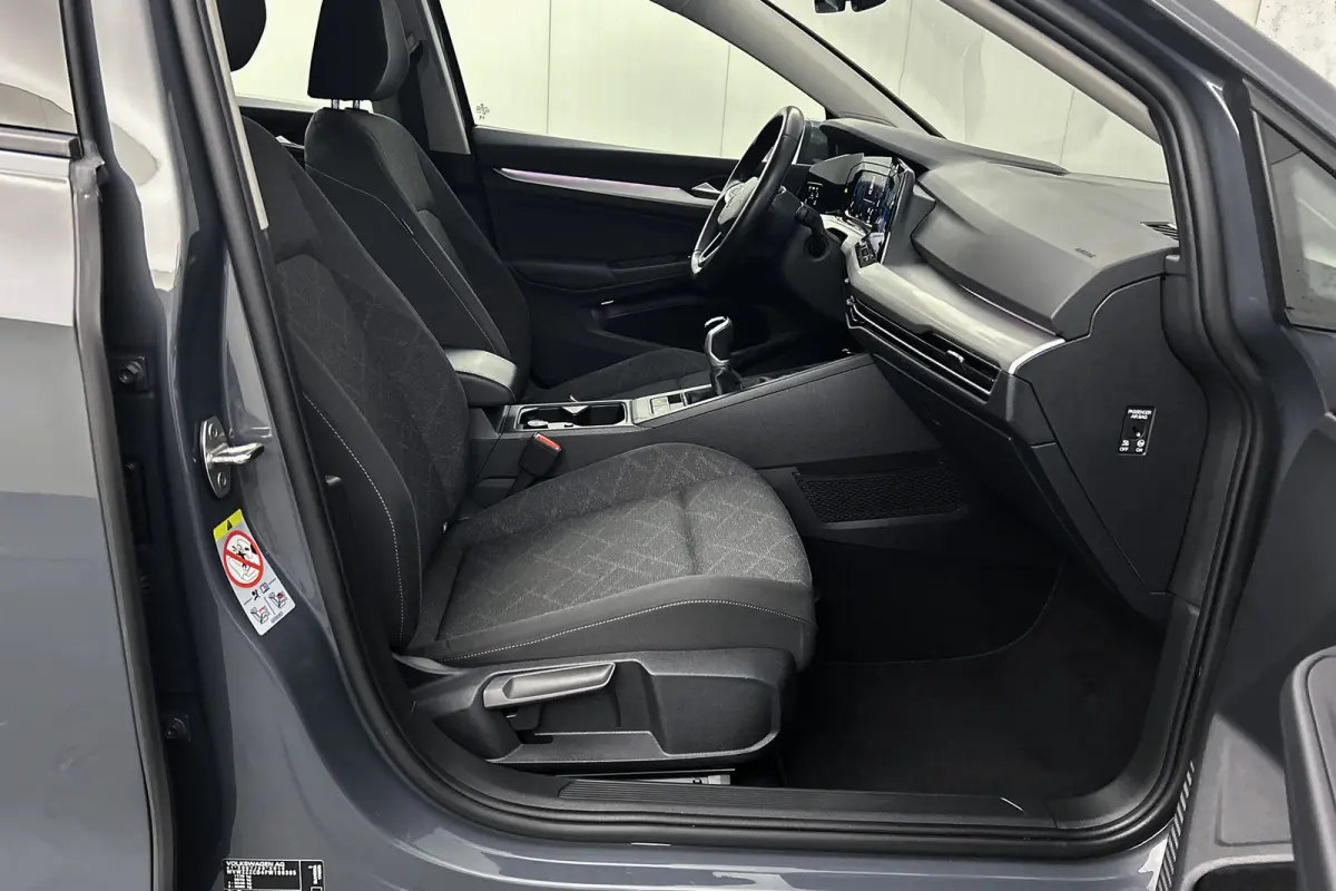 1.0 TSI Life | Camera | Adaptieve cruise control | Digitaal display