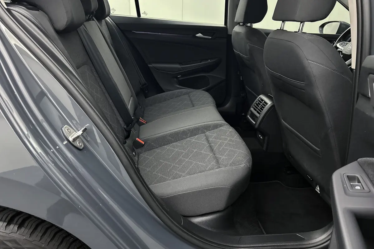 1.0 TSI Life | Camera | Adaptieve cruise control | Digitaal display