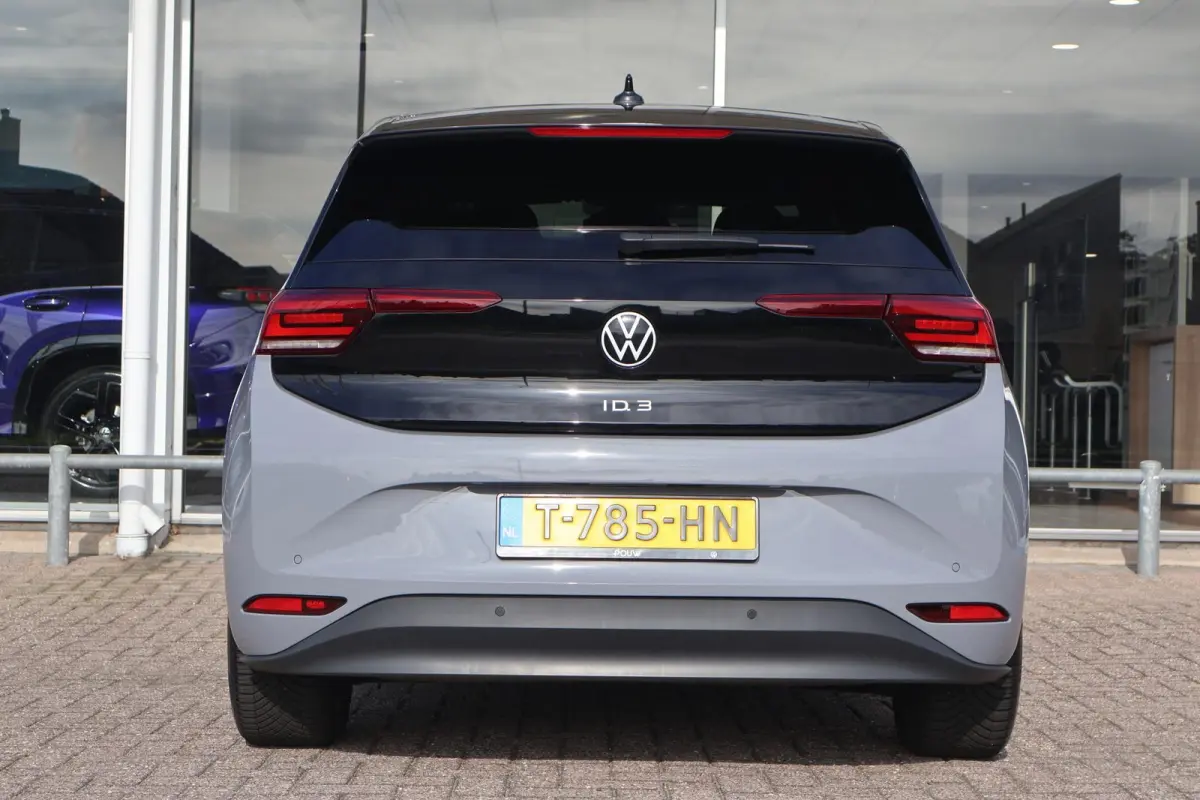 204pk Pro Edition Advantage 58 kWh | SoH 94% | Navigatie | PDC | Camera | Stoel & Stuurverwarming