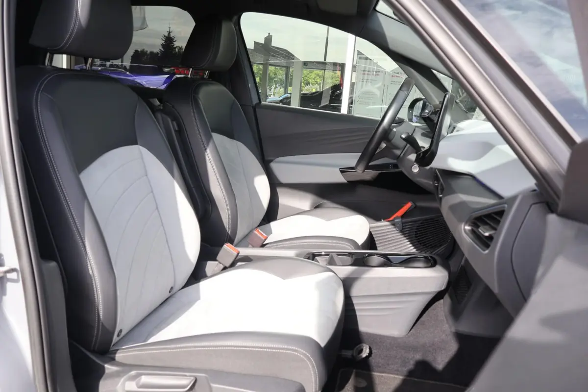 204pk Pro Edition Advantage 58 kWh | SoH 94% | Navigatie | PDC | Camera | Stoel & Stuurverwarming