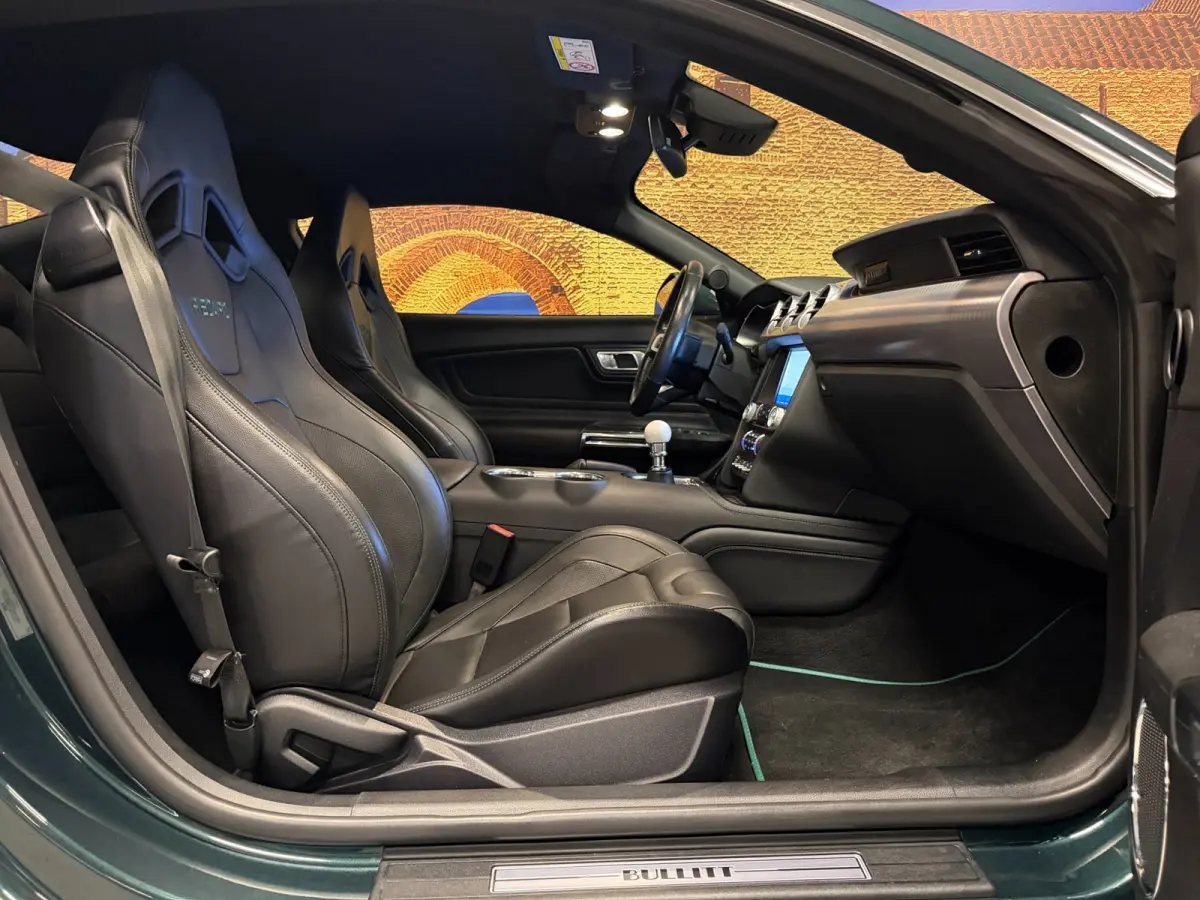 5.0 V8 Bullitt B&O Recaro Brembo 460PK