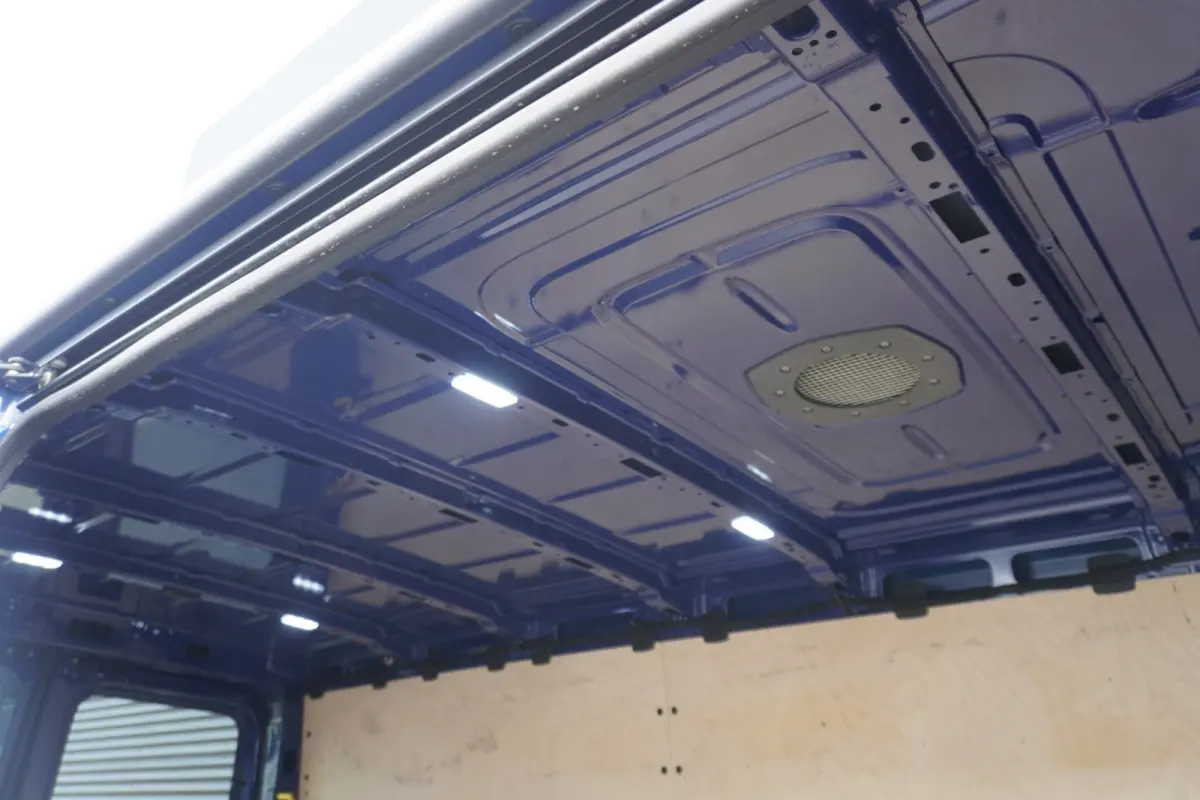 140pk L3H2/L2H1 Apple carplay Camera Trekhaak Standkachel Tacho 2-zits