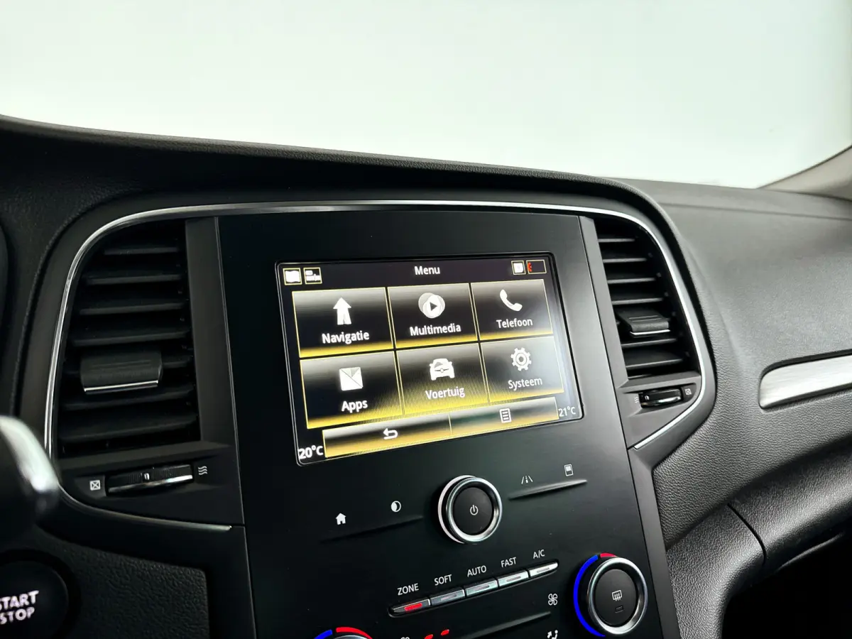 1.3 TCe Bose | Parkeercamera | Bose audio | Carplay | Cruise control