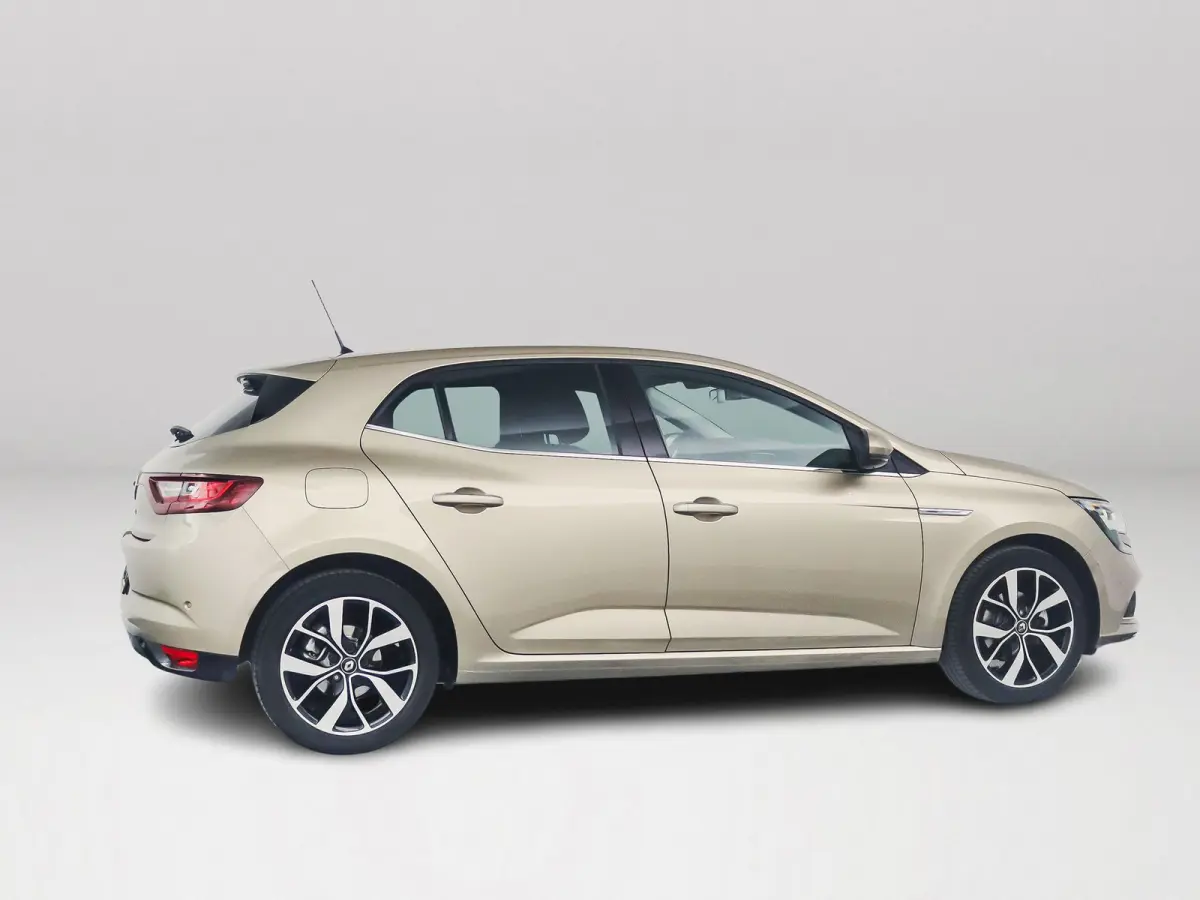 1.3 TCe Bose | Parkeercamera | Bose audio | Carplay | Cruise control