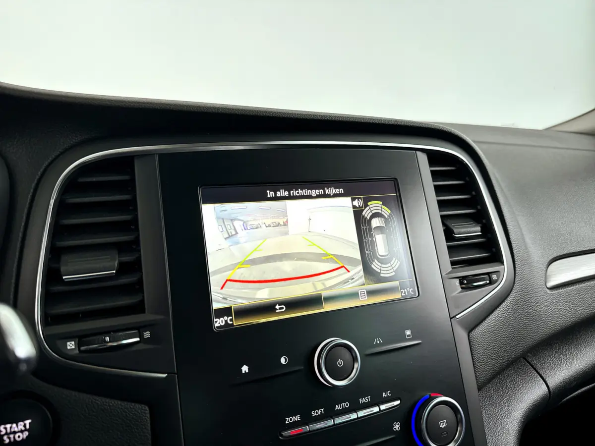 1.3 TCe Bose | Parkeercamera | Bose audio | Carplay | Cruise control