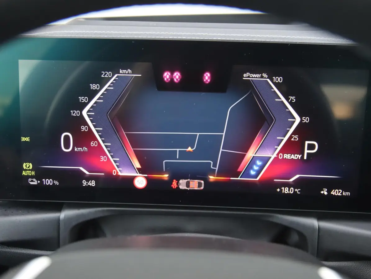 eDrive40 High Executive 84 kWh | SOH 96,8% | Head-up display |
