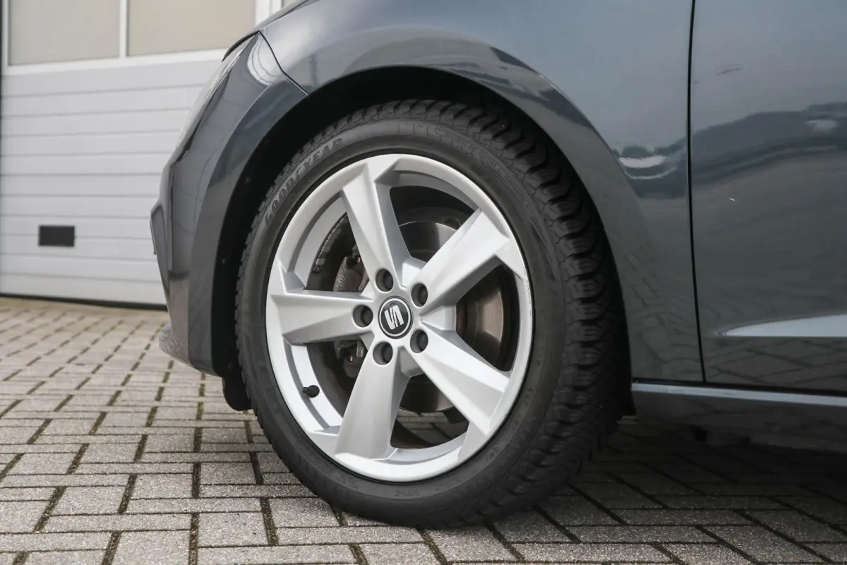 1.5 TSI 130pk FR Business Intense | Navigatie | Full Link | Parkeersensoren