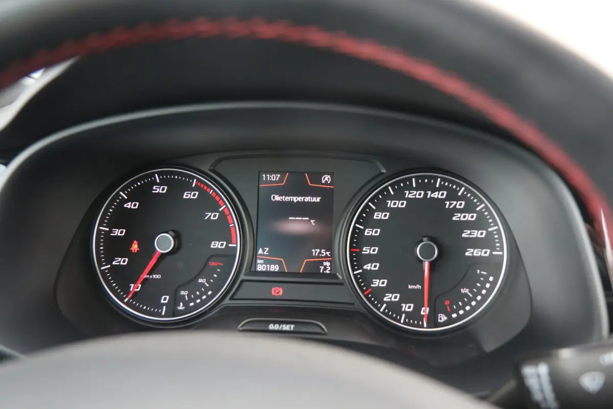 1.5 TSI 130pk FR Business Intense | Navigatie | Full Link | Parkeersensoren