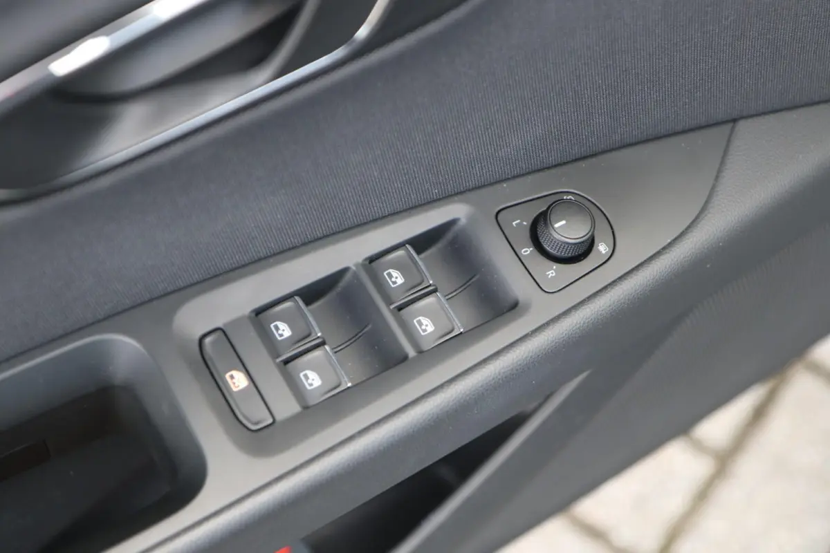 1.5 TSI 130pk FR Business Intense | Navigatie | Full Link | Parkeersensoren