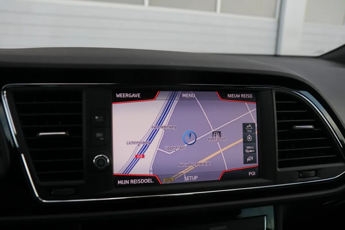 1.5 TSI 130pk FR Business Intense | Navigatie | Full Link | Parkeersensoren