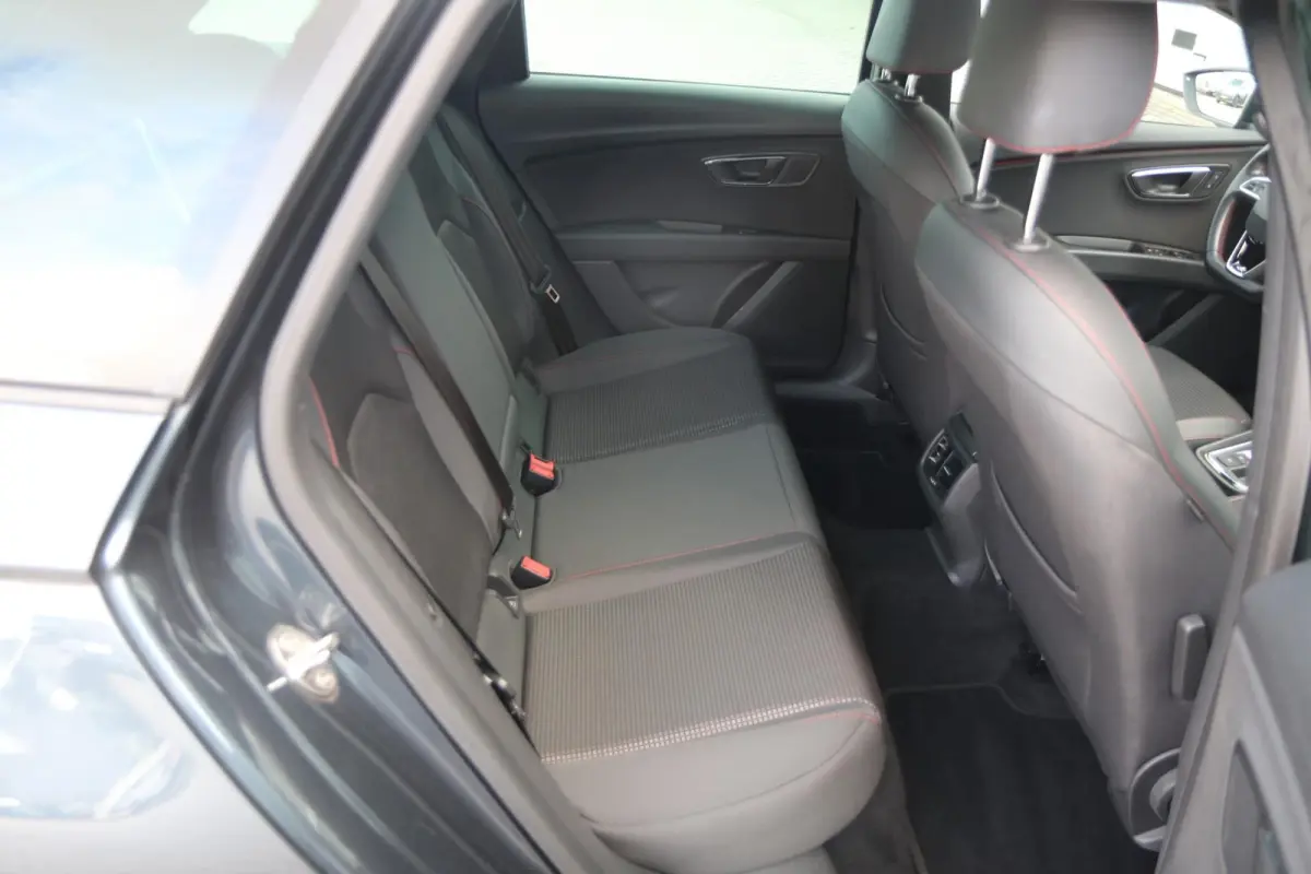 1.5 TSI 130pk FR Business Intense | Navigatie | Full Link | Parkeersensoren