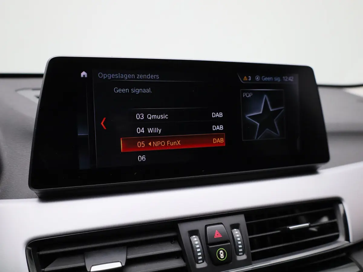 xDrive25e (162 kW)