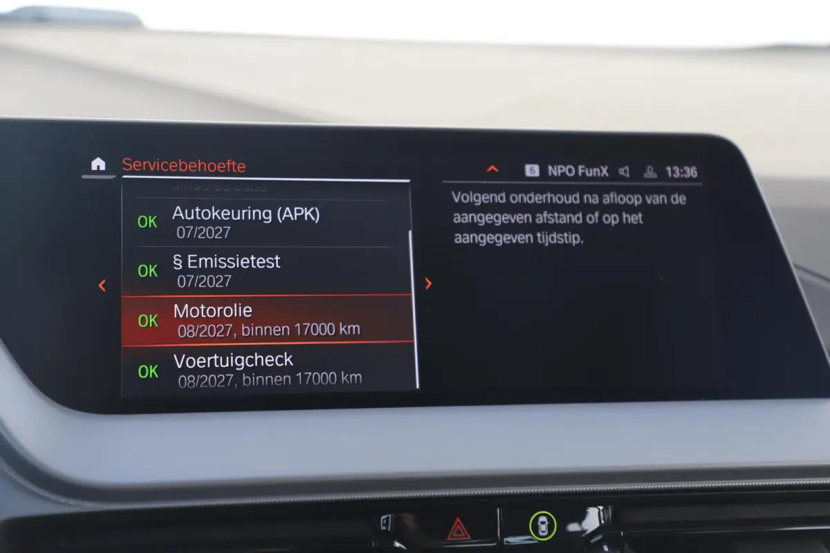 118i Automaat LED Navigatie Carplay Android Climate Cruise Control LMV Parkeersensor