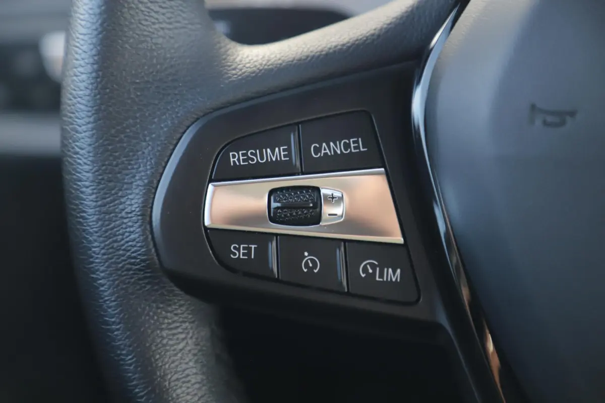118i Automaat LED Navigatie Carplay Android Climate Cruise Control LMV Parkeersensor