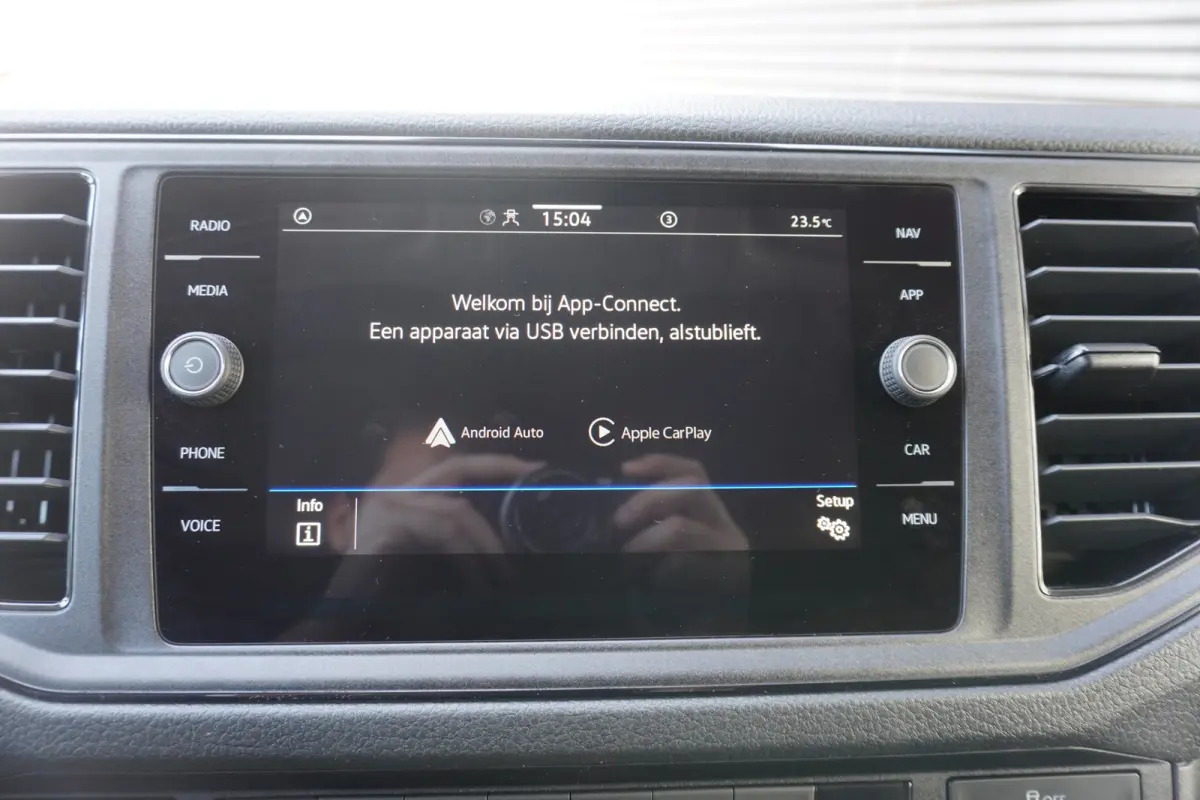140pk L3H3/L2H2 Apple carplay Cruise control Airco Imperiaal Parkeersensoren 3-Zits