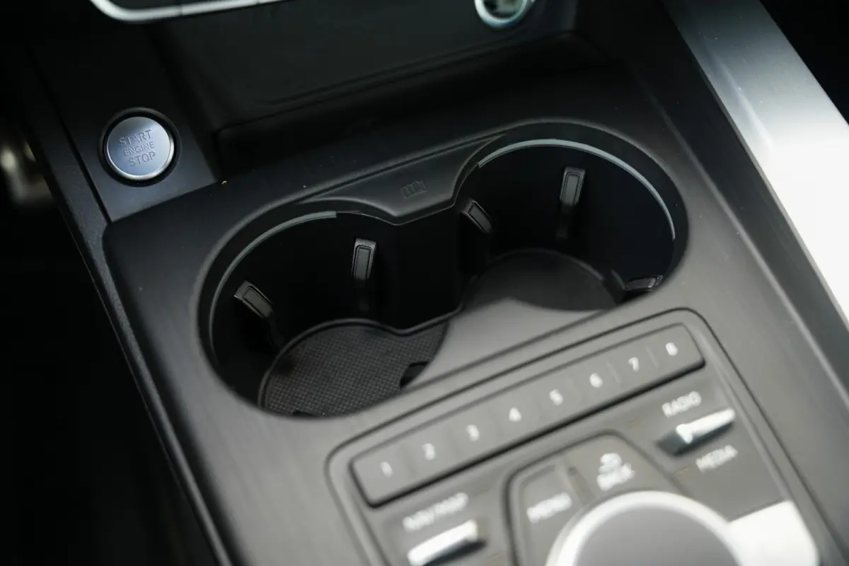 2.0 TFSI 252 pk Quattro Sport Pro Line S-Line / NL-Auto/ Matrix-Led/ Head-Up/ Sport-Stoelen/ Stoel.Verw/ B&O-Sound/ Camera/ 20'' LMV